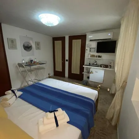 Appartement House S. Ferdinando Naples