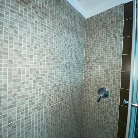 House S. Ferdinando * Naples