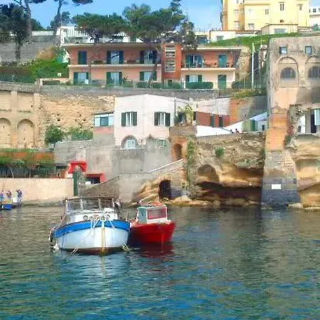 Appartement House S. Ferdinando Naples