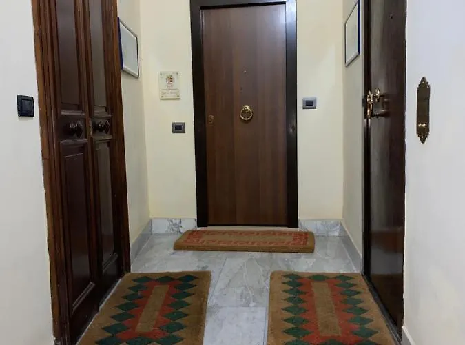 House S. Ferdinando דירה *